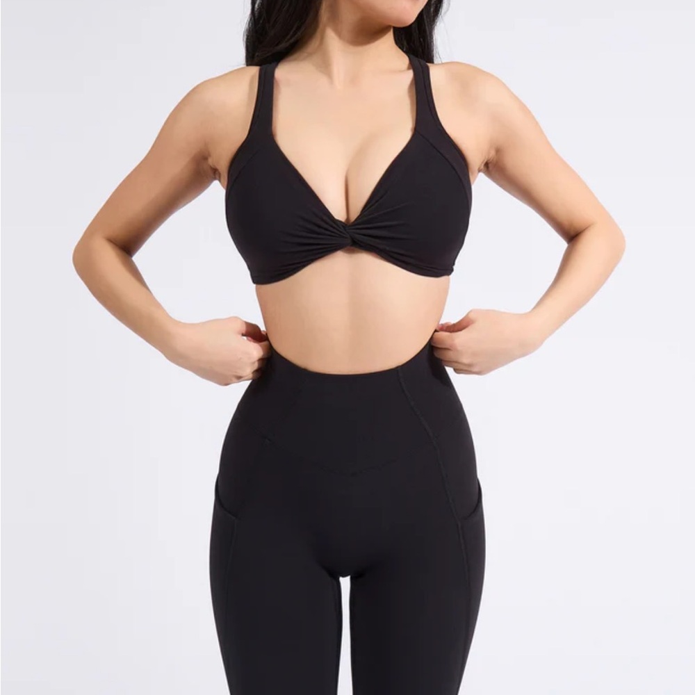 BuffBunny Twisted Curve Sports Bra